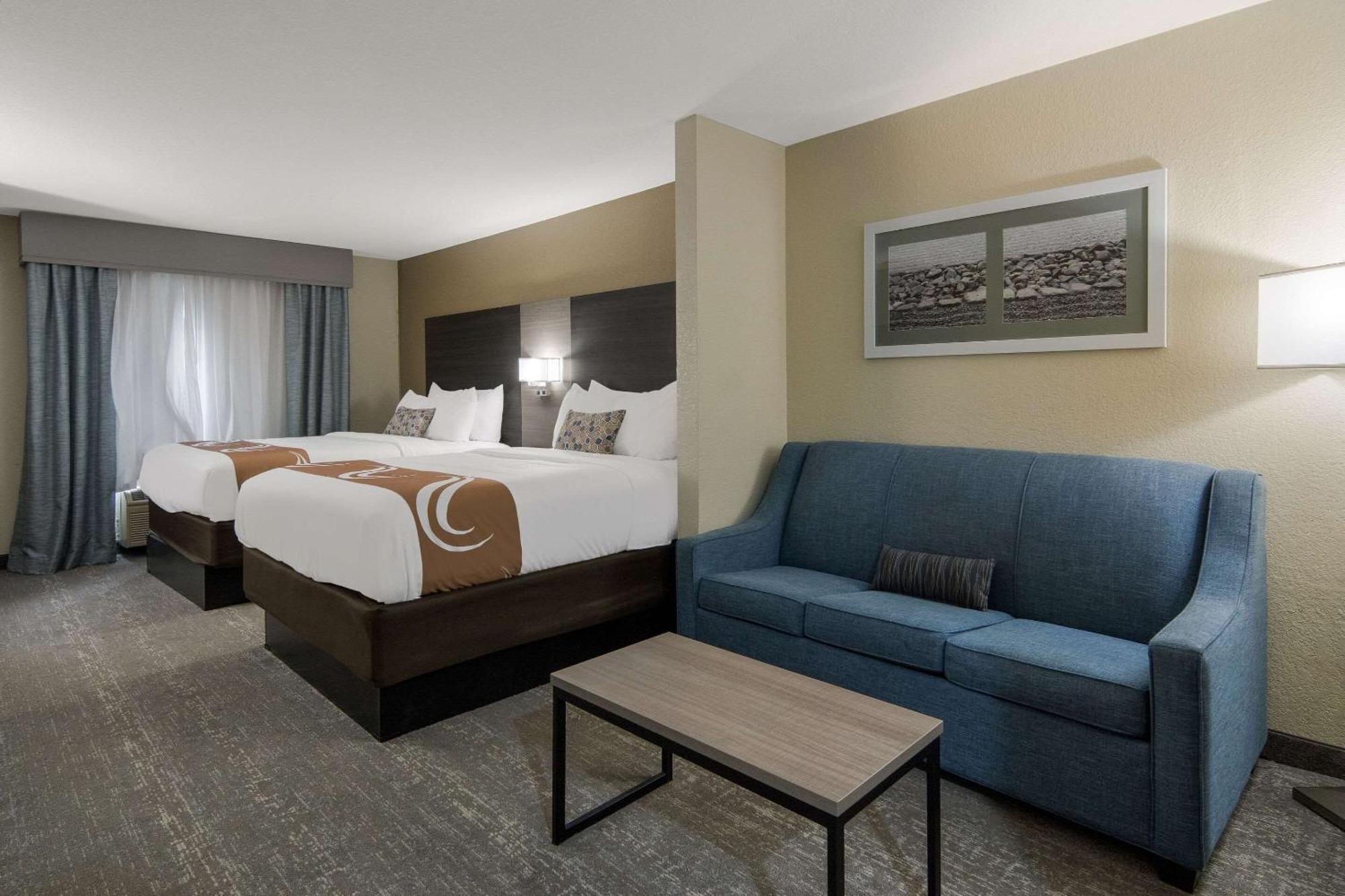 Quality Inn & Suites Roanoke - Fort Worth North Eksteriør billede