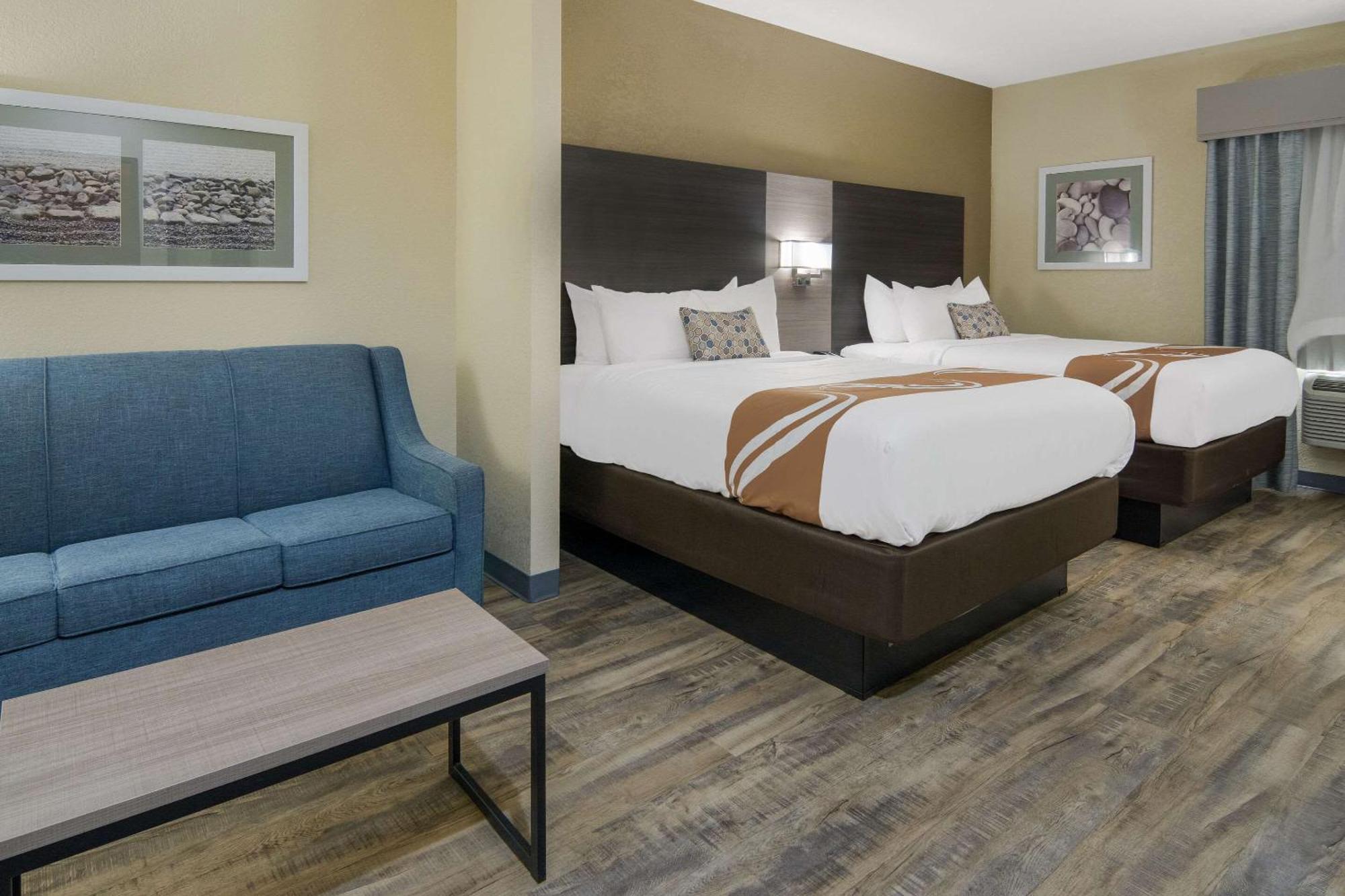 Quality Inn & Suites Roanoke - Fort Worth North Eksteriør billede