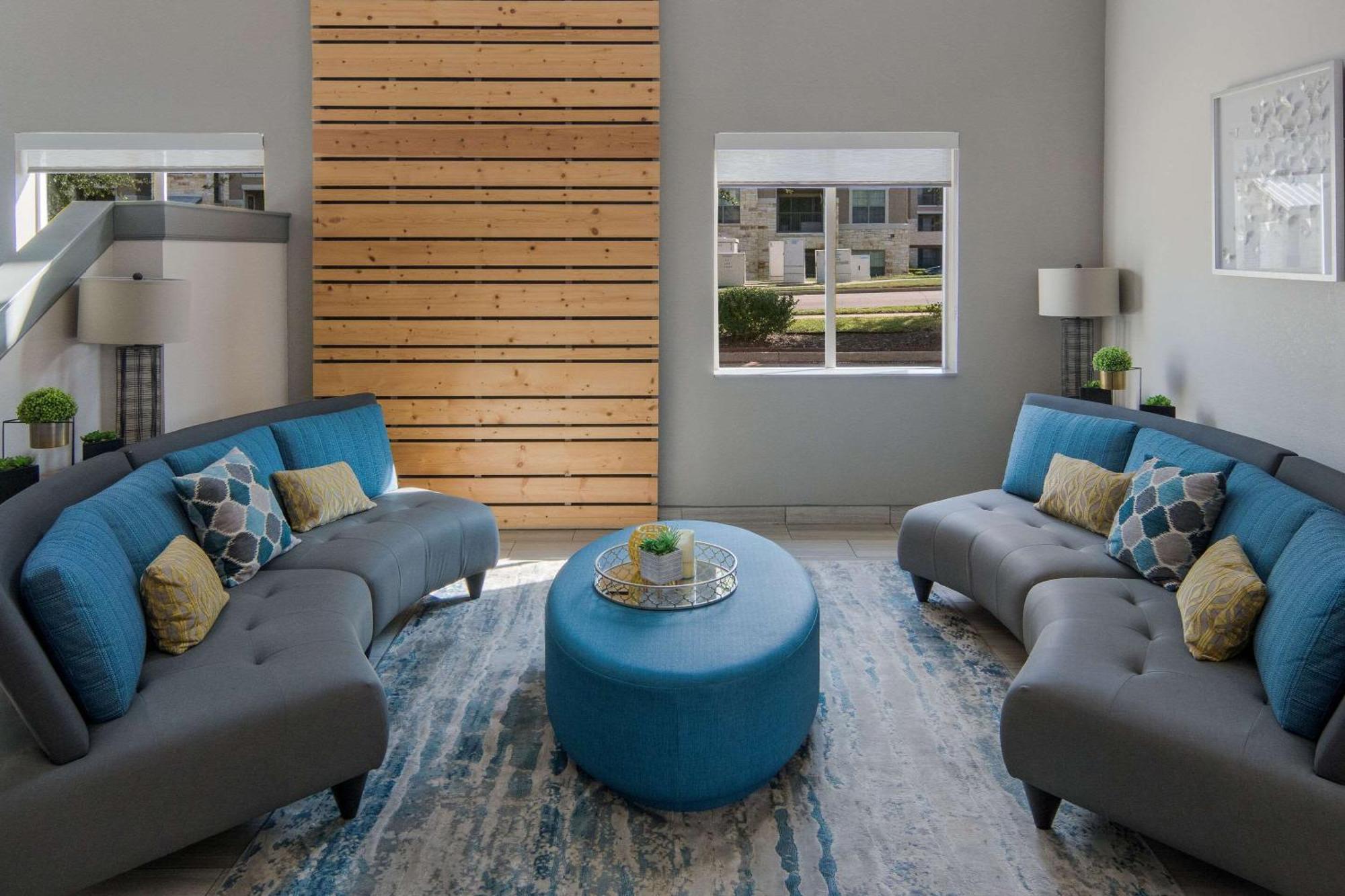 Quality Inn & Suites Roanoke - Fort Worth North Eksteriør billede